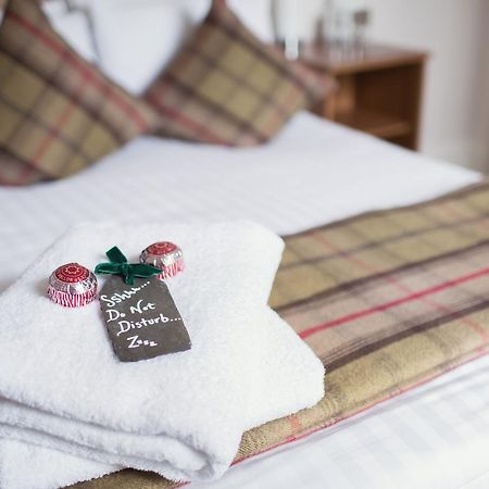 Inverkip Hotel Luaran gambar