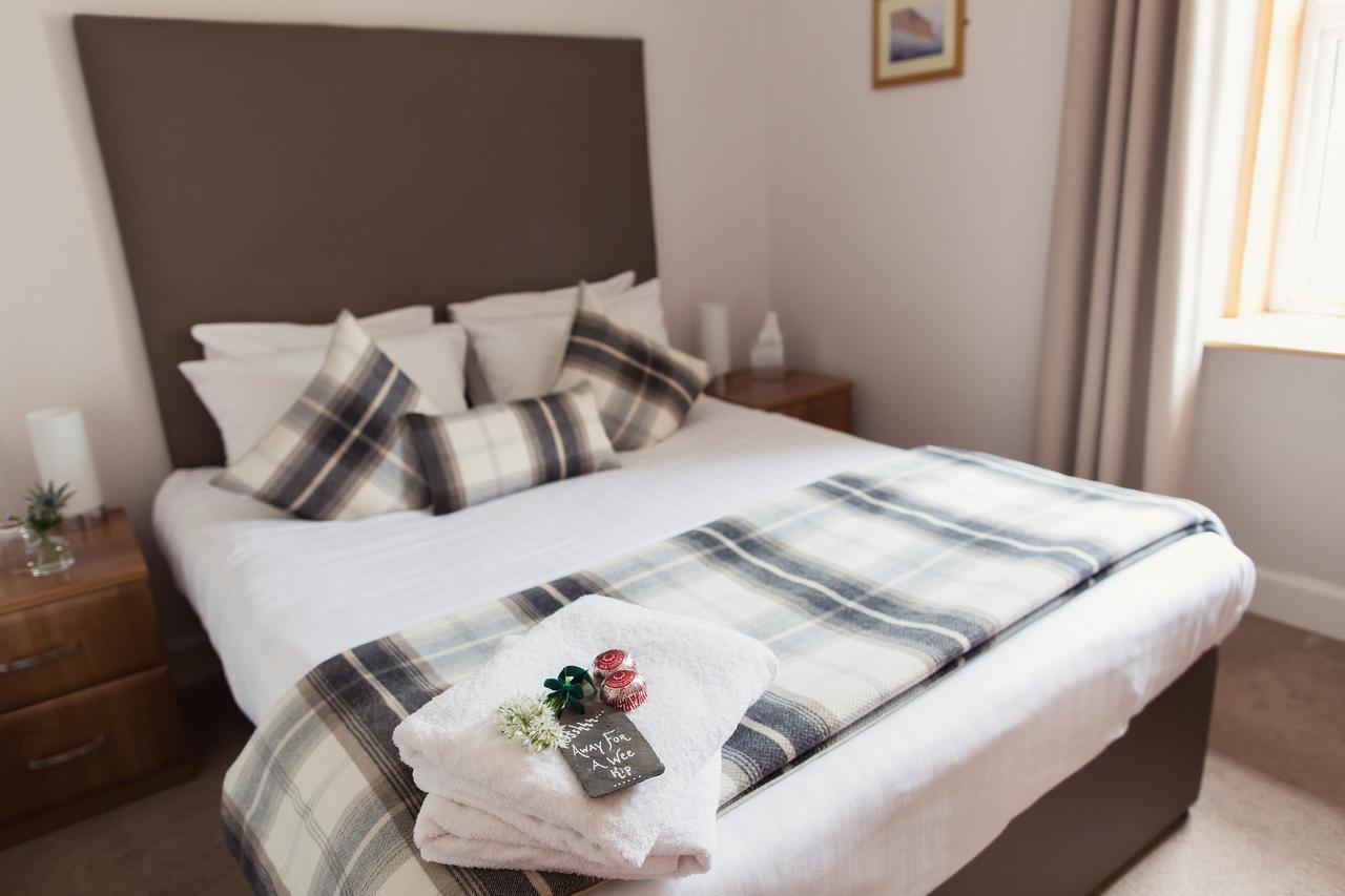 Inverkip Hotel Luaran gambar